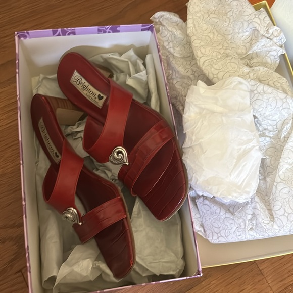 Brighton Trista red leather sandal heels - Picture 4 of 6